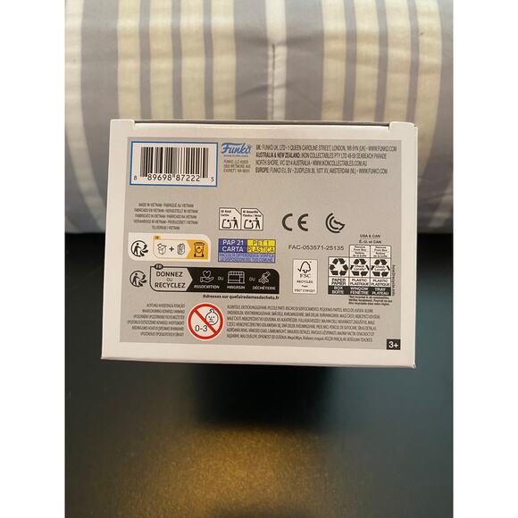 Funko Pop Marvel:  The Infinity Saga - Steve Rogers/Captain America - Picture 6 of 6